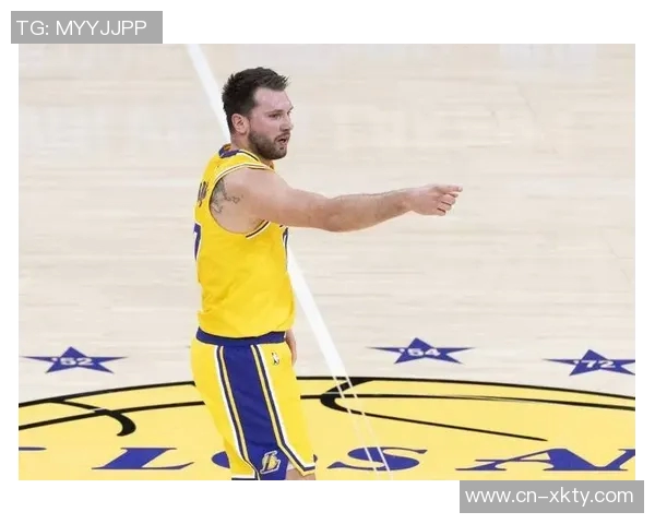 自65-66赛季以来球员对单队场均得分榜东契奇紧追快船乔丹稳居第一